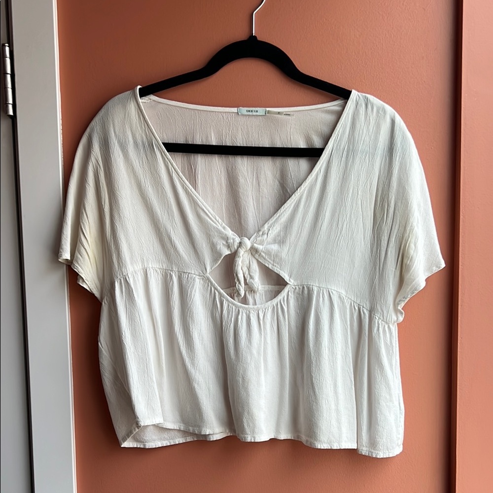 Kimchi Blue Cream Tie Front Flutter Sleeve Top